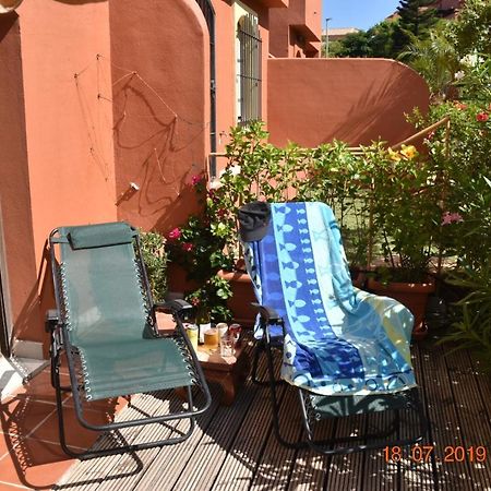Luxury 2-Bedrooms & Bathrooms Estepona Apartment エクステリア 写真