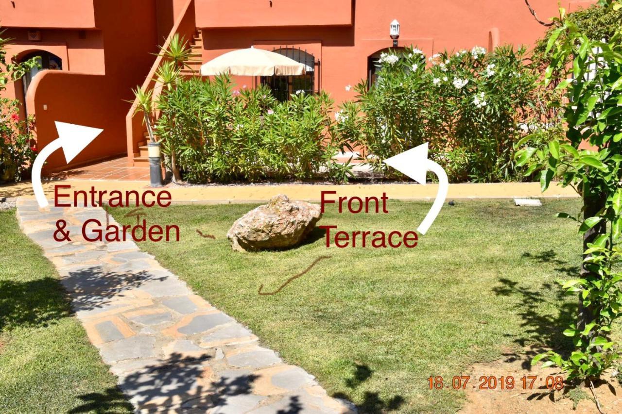 Luxury 2-Bedrooms & Bathrooms Estepona Apartment エクステリア 写真