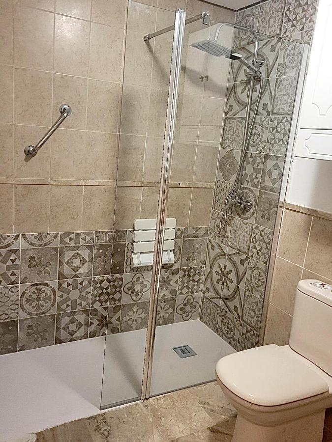 Luxury 2-Bedrooms & Bathrooms Estepona Apartment エクステリア 写真